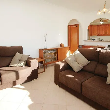 Awesome In With 3 Bedrooms, Wifi And Outdoor Swimming Pool Semesterbostad Monda